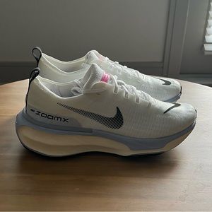 Nike Invincible 3 running shoes BRAND NEW